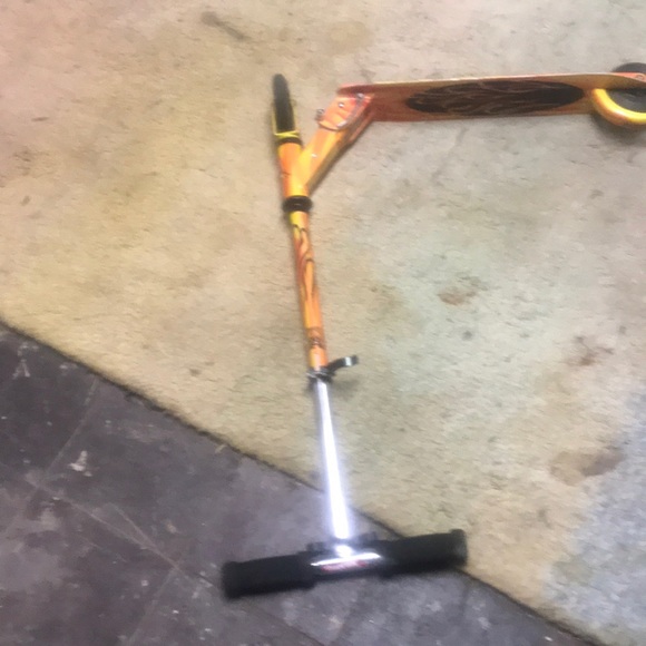 Pulse - Picture 2 of 3